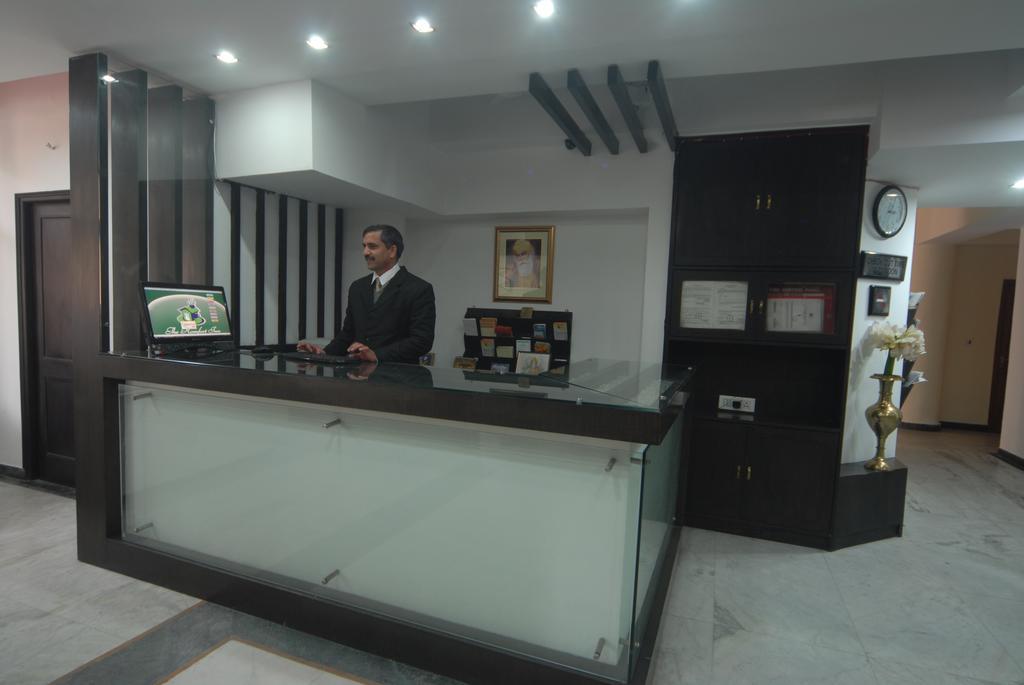 Chandīgarh The Komfort Inn מראה חיצוני תמונה